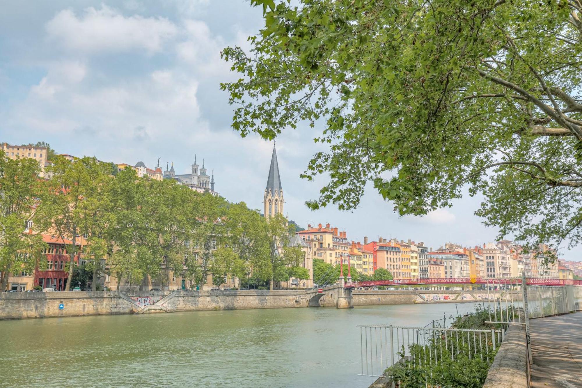 Le Calme Et Cosy Avec Parking Gratuit Apartment Lyon Ngoại thất bức ảnh